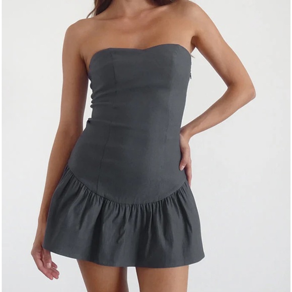 NWT Motel Sabina Bandeau Mini Dress In Charcoal Grey - Picture 3 of 6